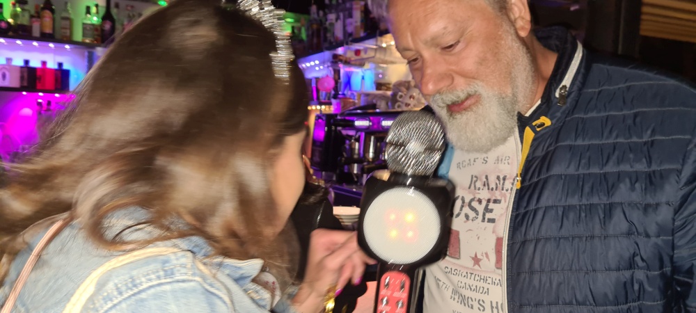 Get�mmel in unserer Averna-Bar