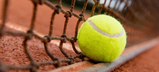 Mit dem Beistand der Tennisg�tter
